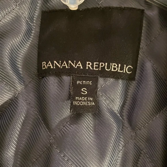 Banana Republic chartreuse car coat with quilted lining - Picture 3 of 5
